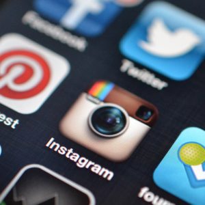 klein_Instagram and other Social Media Apps" by Jason A. Howie is licensed under CC BY 2.0